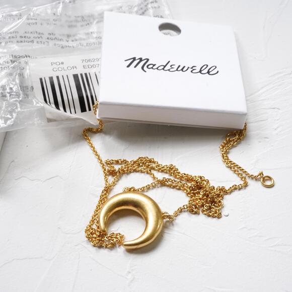 Madewell Chunky Crescent Moon Necklace - Picture 2 of 7